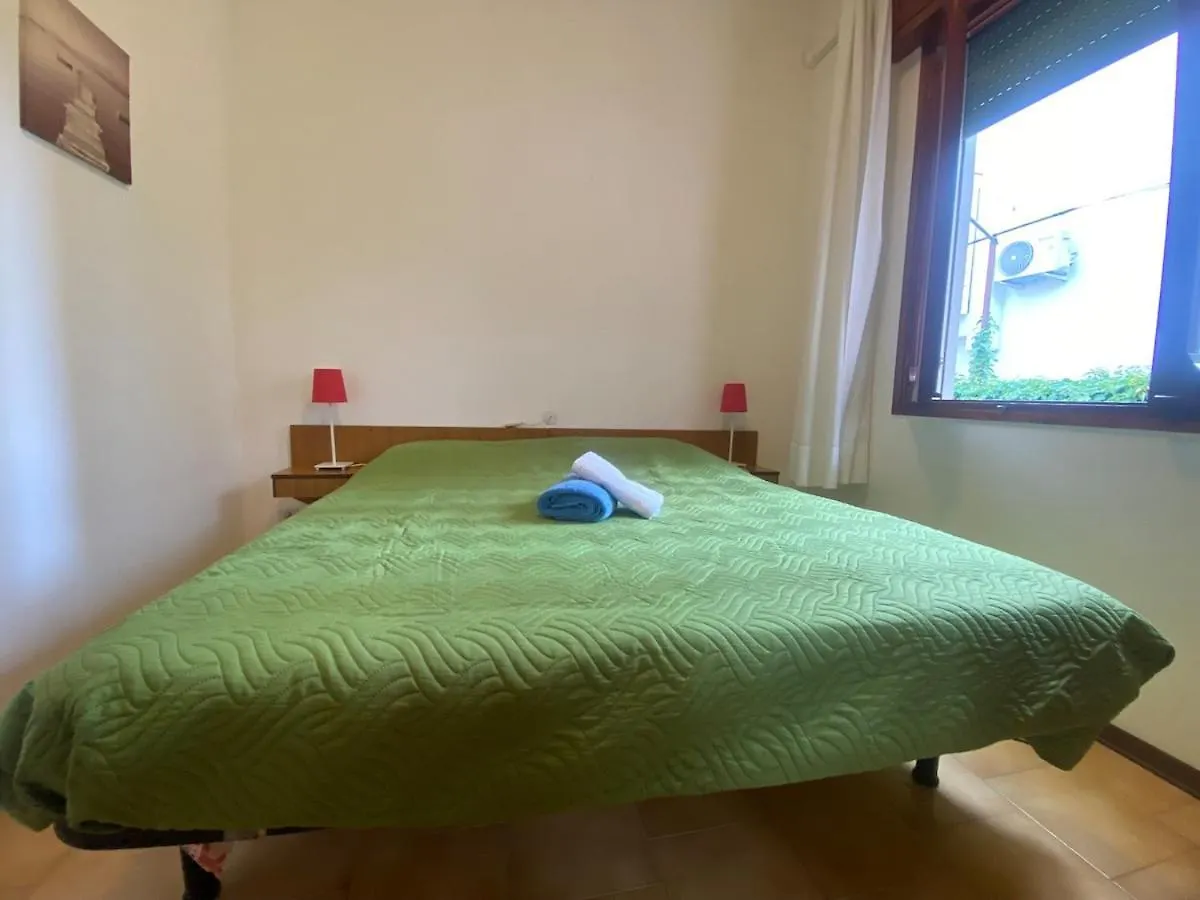 דירה A 1 Passo Dal Mare Free Parking E Free Ombrellone A Jesolo Beach