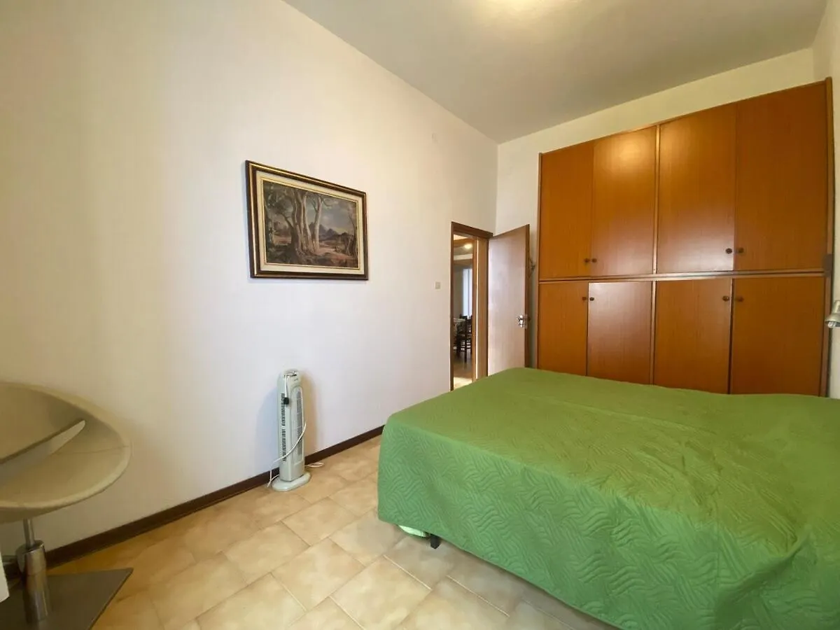 Appartamento A 1 Passo Dal Mare Free Parking E Free Ombrellone A Jesolo Beach
